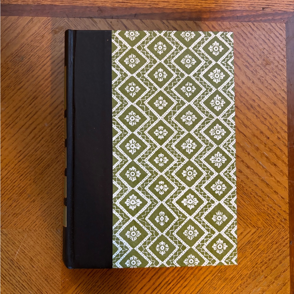 Vintage Readers Digest Green Patterned Hardcover Book